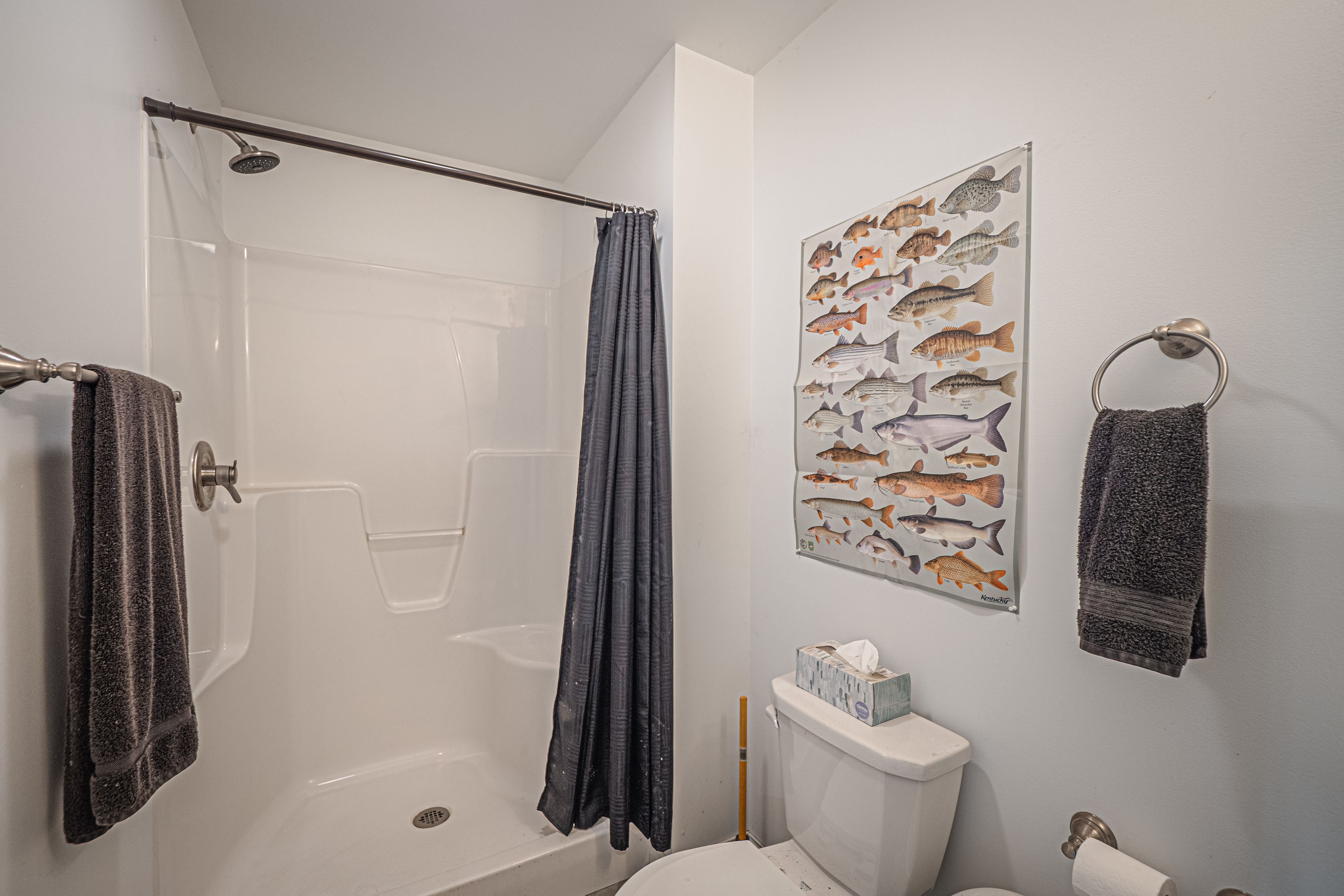 Barn Bathroom 2
