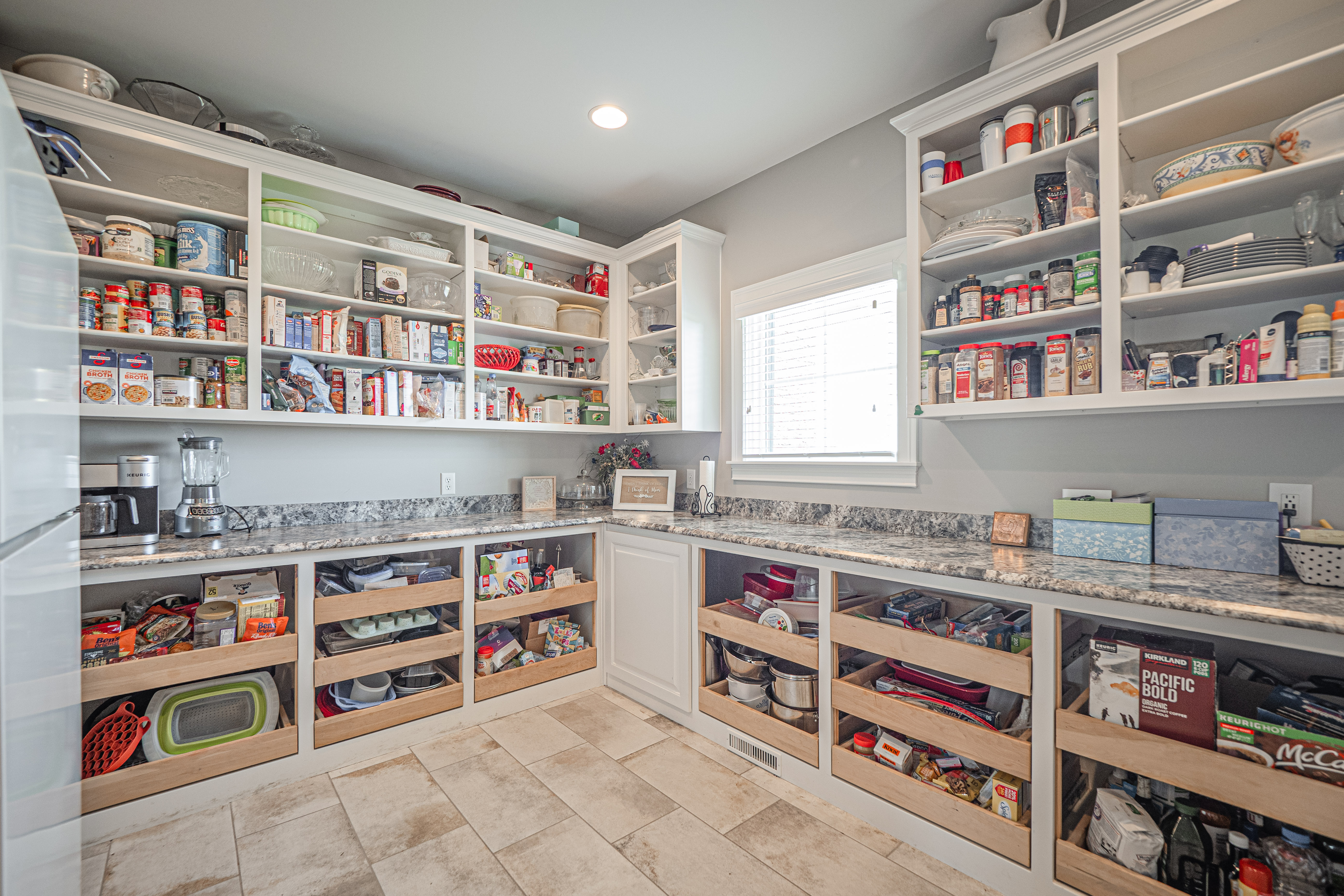 Pantry 1
